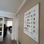 La De - Maison 3 & Jardin A 2 Pas De La *