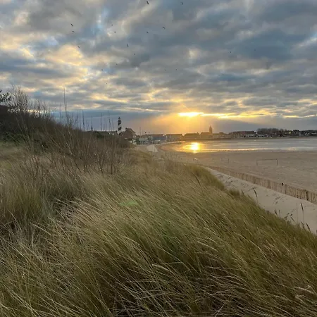 La De - Maison 3 & Jardin A 2 Pas De La