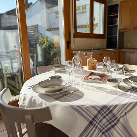 La De - Maison 3 & Jardin A 2 Pas De La Сasa de vacaciones *