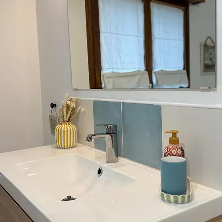 La De - Maison 3 & Jardin A 2 Pas De La Nyaraló *